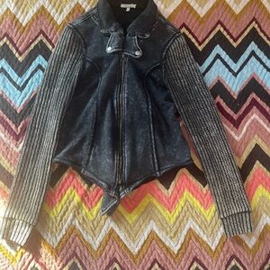 Gimmicks by BKE Black Leather Jacket with Gray Sleeves